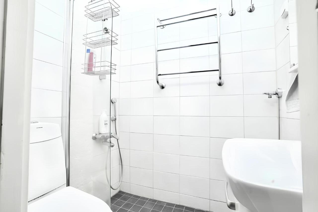Ferienwohnung Stylish Studio At The Heart Of Helsinki Exterior foto